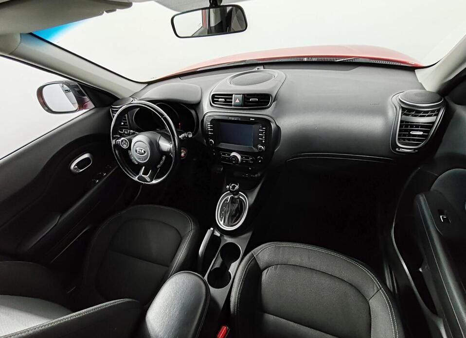 Kia Soul 1.6 AT (132 л.с.)