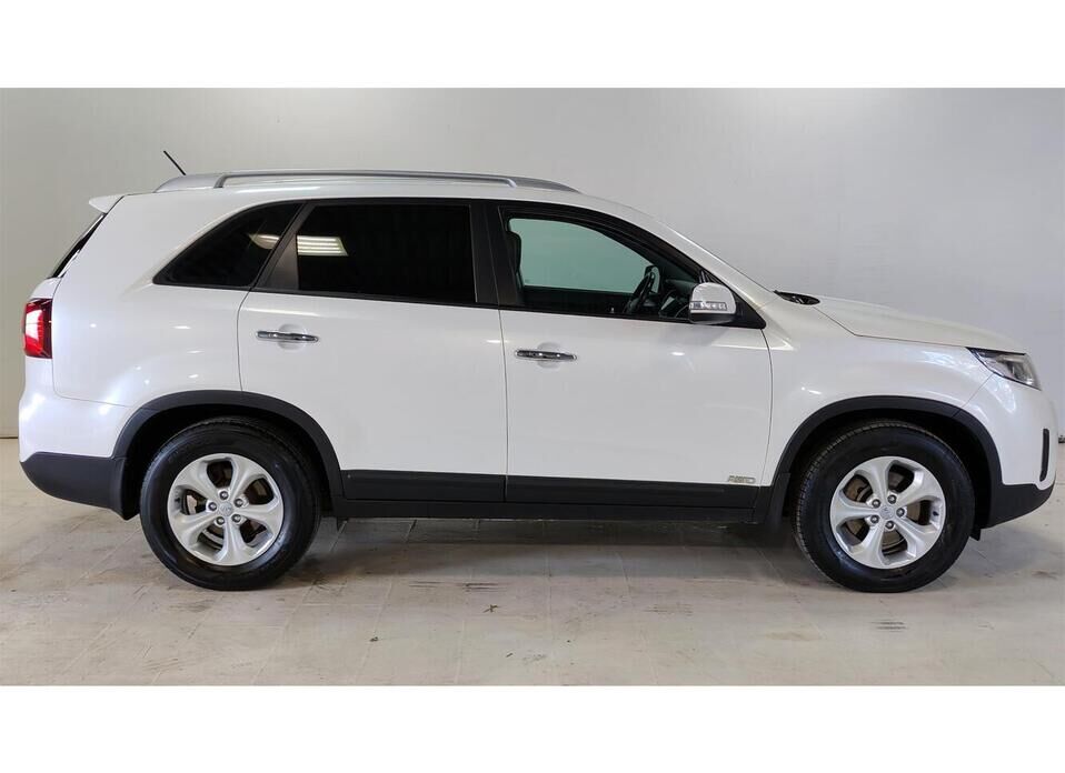 Kia Sorento 2.2d AT (197 л.с.) 4WD