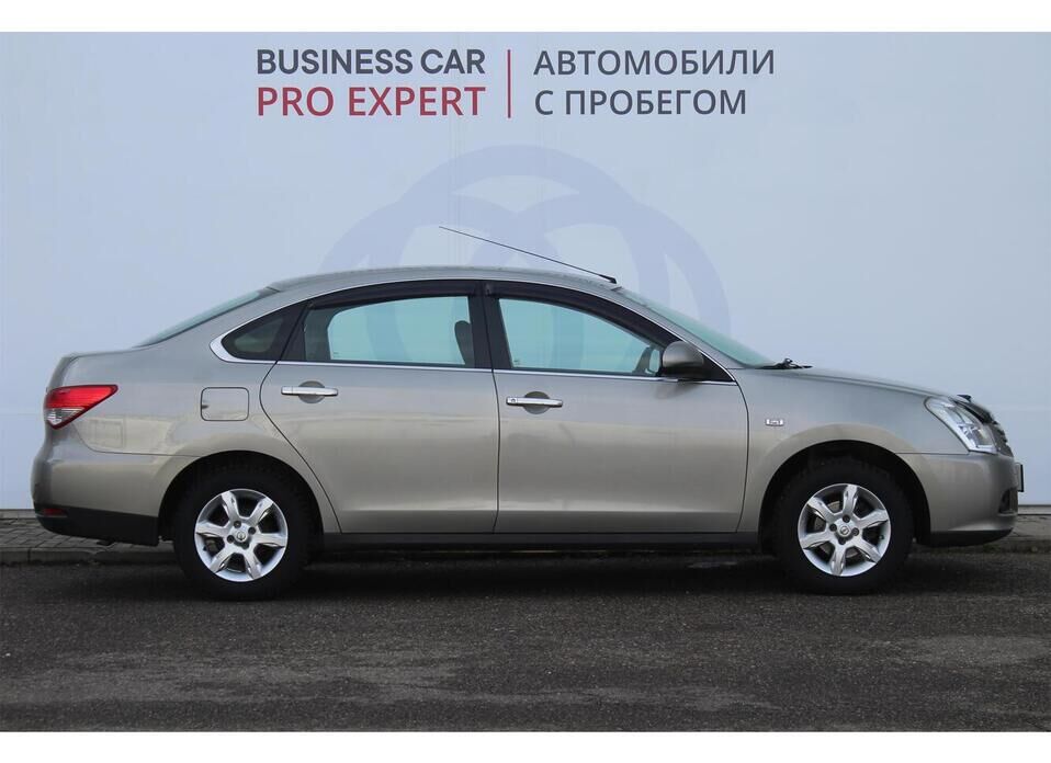 Nissan Almera, III (G15) 1.6 MT (102 л.с.)