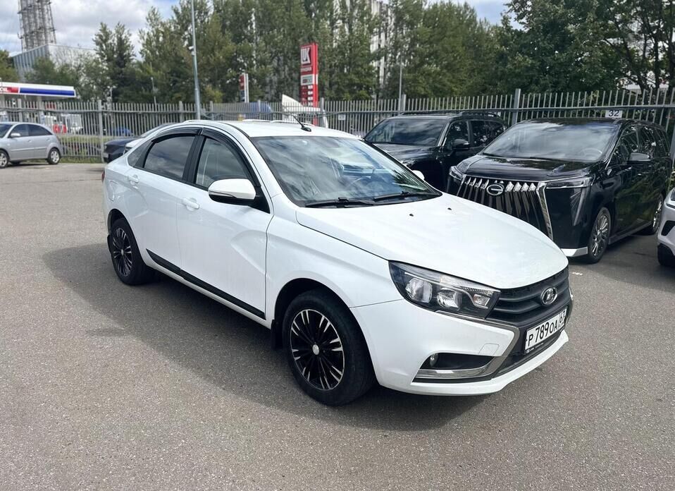 LADA (ВАЗ) Vesta 1.6 CVT (113 л.с.)