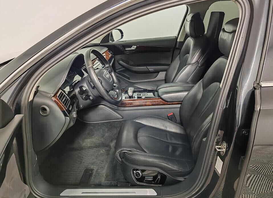 Audi A8 3.0 AT (290 л.с.) 4WD