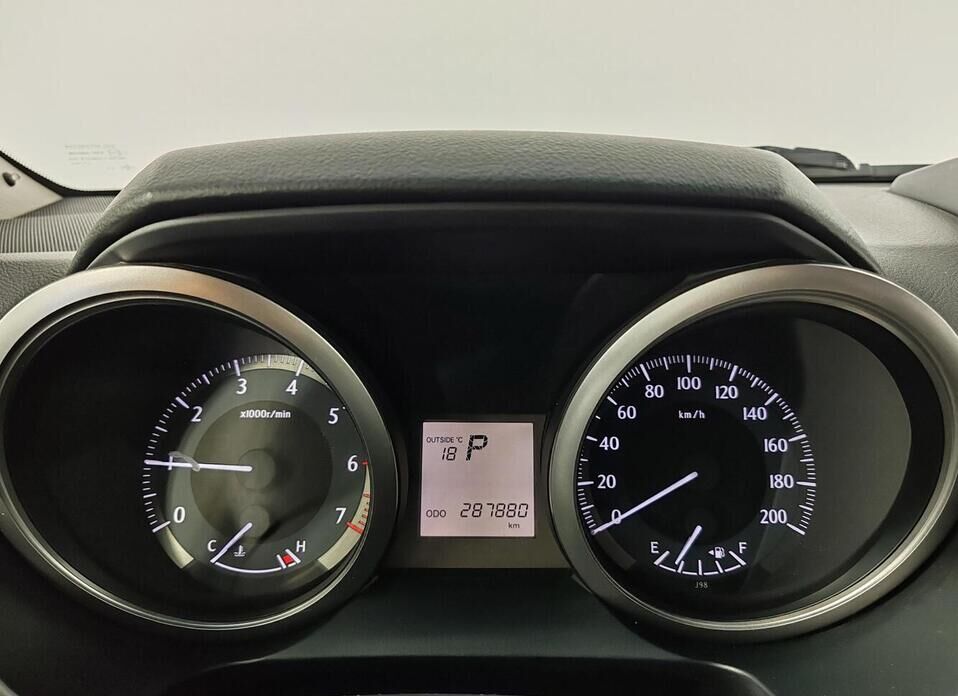 Toyota Land Cruiser Prado 2.7 AT (163 л.с.) 4WD