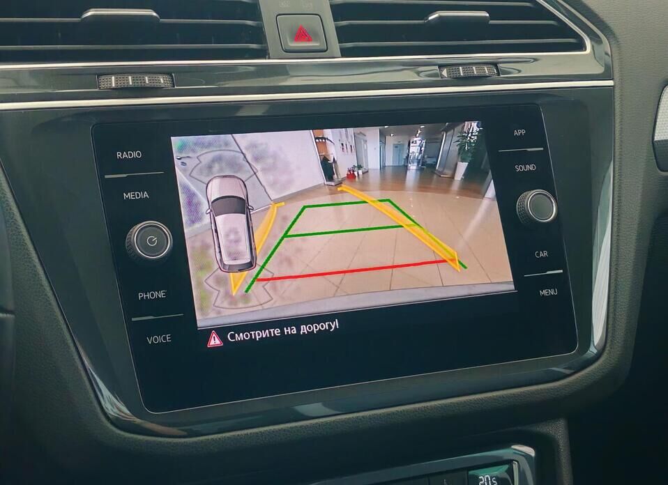 Volkswagen Tiguan, II 2.0d AMT (150 л.с.) 4WD