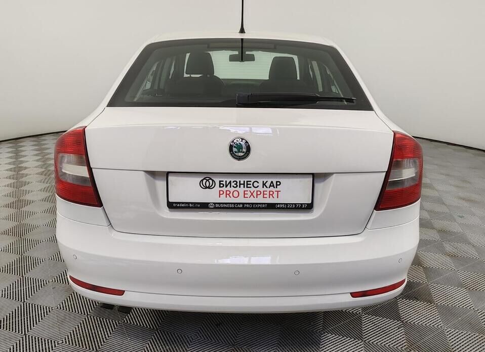 Skoda Octavia 1.8 MT (152 л.с.)