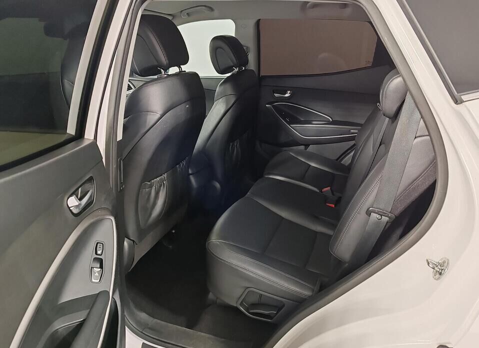 Hyundai Santa Fe 2.2d AT (200 л.с.) 4WD