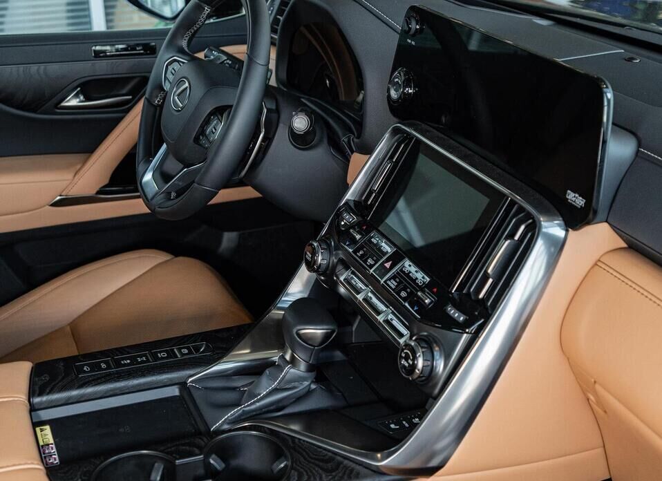 Lexus LX, IV 600 3.5 AT (415 л.с.) 4WD