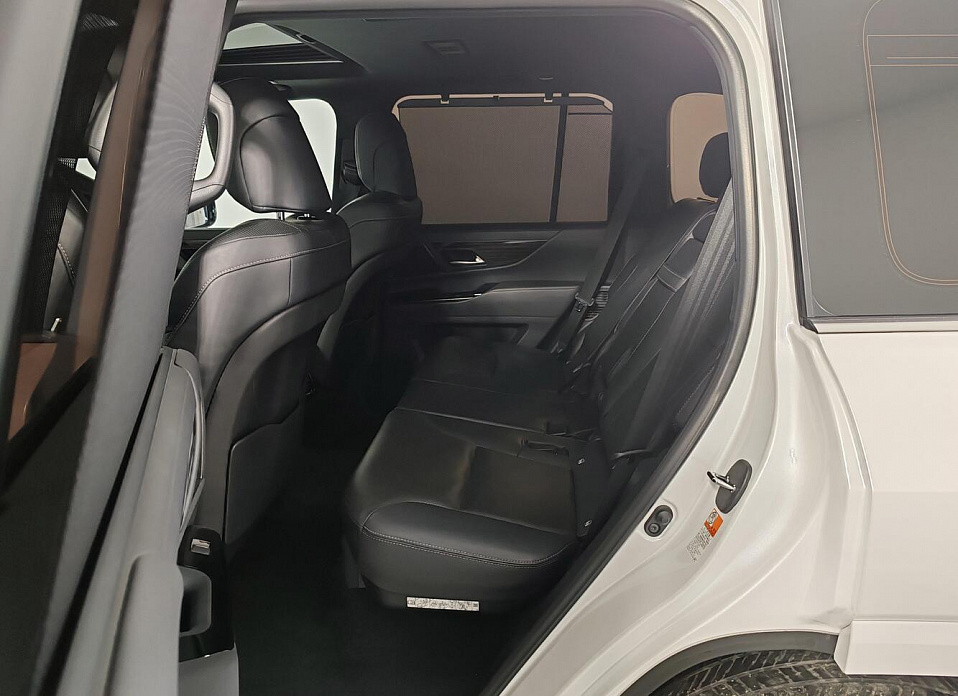 Lexus LX, IV 600 3.5 AT (415 л.с.) 4WD