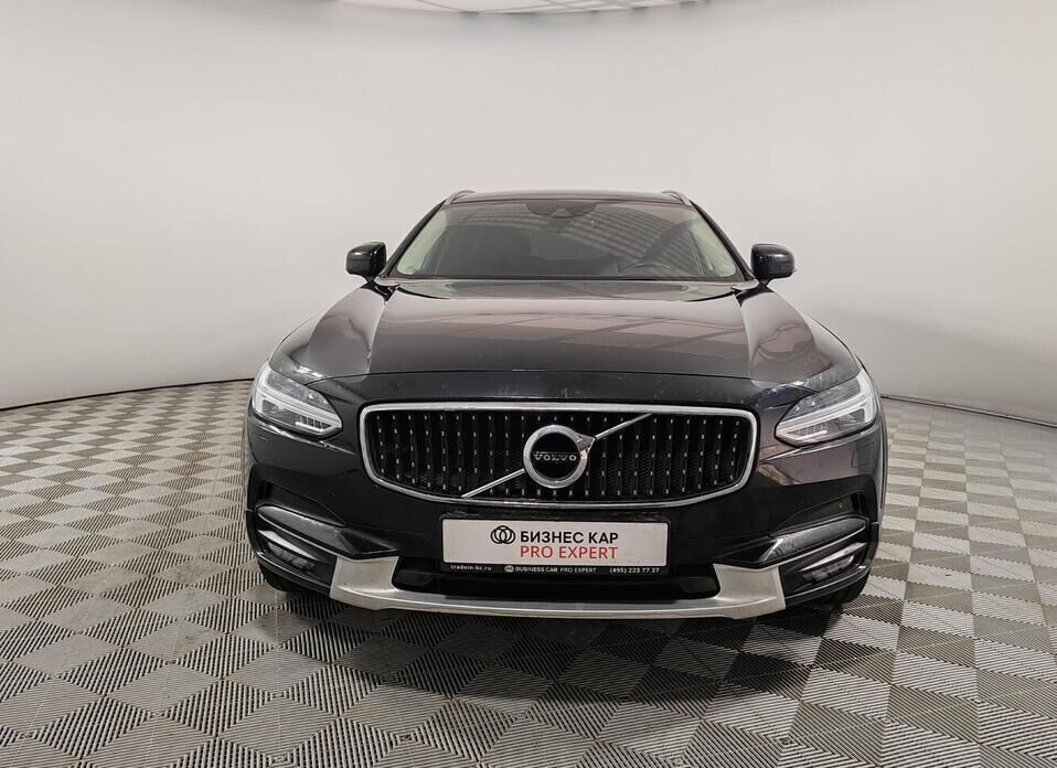 Volvo V90 Cross Country 2.0d AT (190 л.с.) 4WD