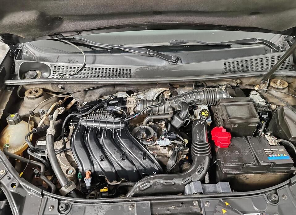 Renault Sandero Stepway 1.6 CVT (113 л.с.)