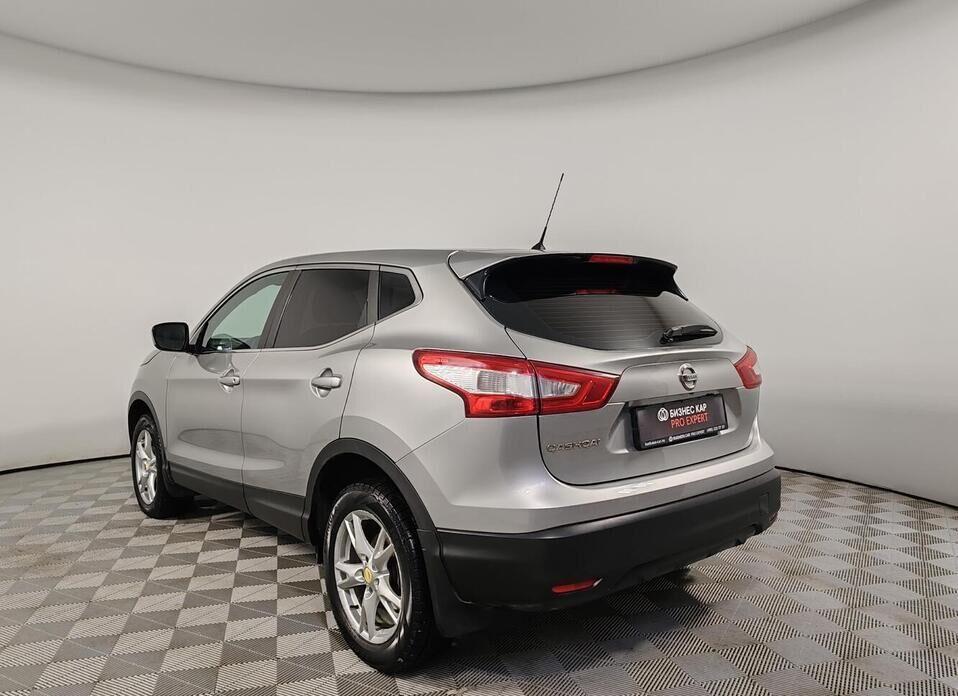 Nissan Qashqai, II 2.0 CVT (144 л.с.) 4WD