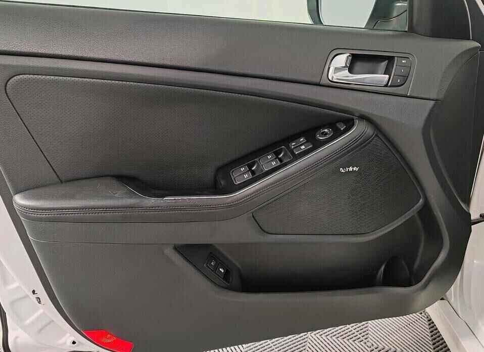 Kia Optima 2.4 AT (180 л.с.)