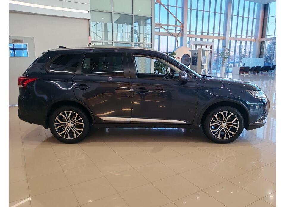 Mitsubishi Outlander, III Рестайлинг 2 2.0 CVT (146 л.с.)