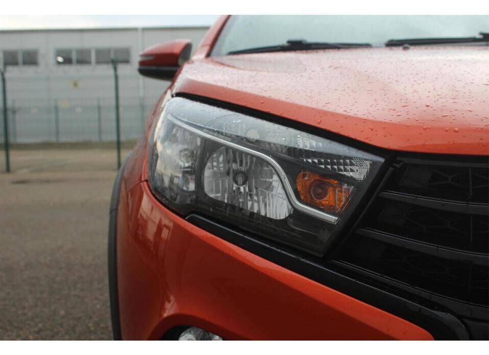 LADA (ВАЗ) Vesta 1.6 CVT (113 л.с.)