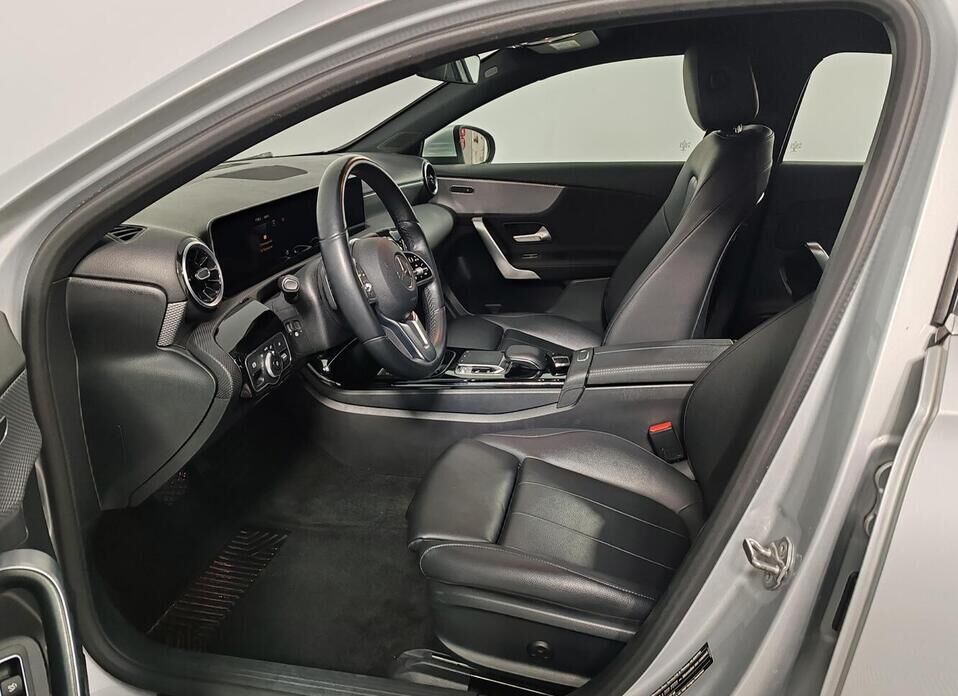 Mercedes-Benz A-Класс, IV (W177) 200 1.3 AMT (150 л.с.)