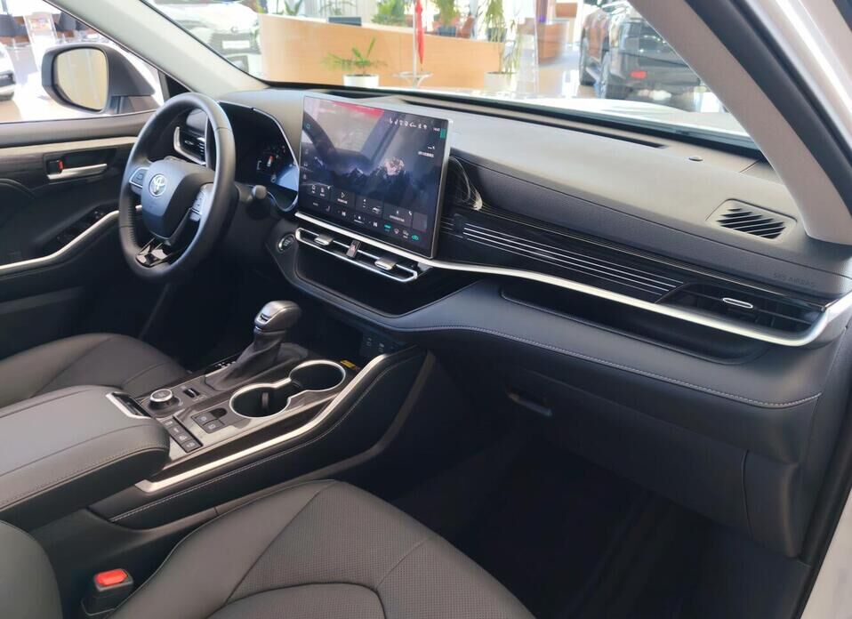 Toyota Highlander, IV (XU70) 2.0 AT (248 л.с.) 4WD