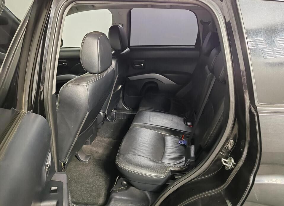 Mitsubishi Outlander, II 2.4 CVT (170 л.с.) 4WD