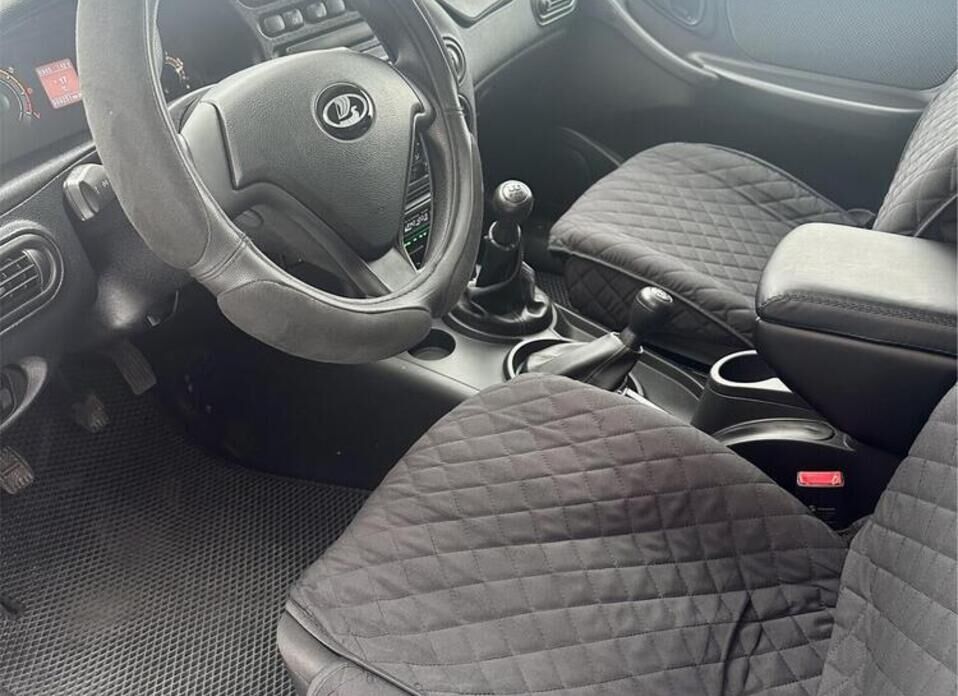 LADA (ВАЗ) Niva Travel, I 1.7 MT (83 л.с.) 4WD