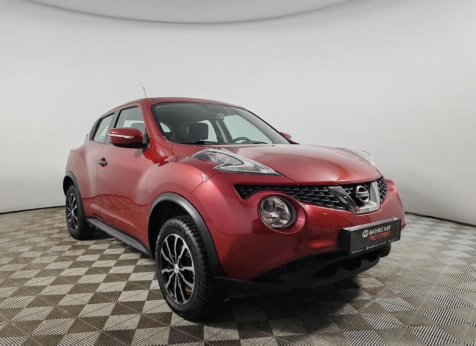 Nissan Juke, I Рестайлинг 1.6 CVT (117 л.с.)