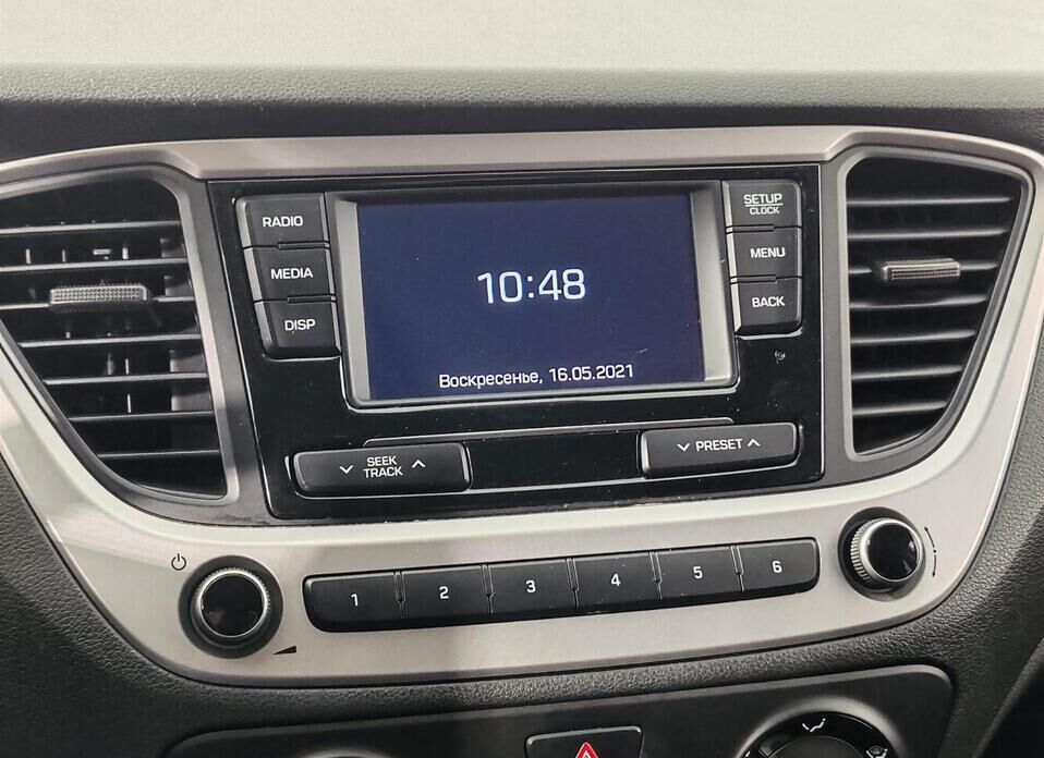 Hyundai Solaris, II 1.6 AT (123 л.с.)