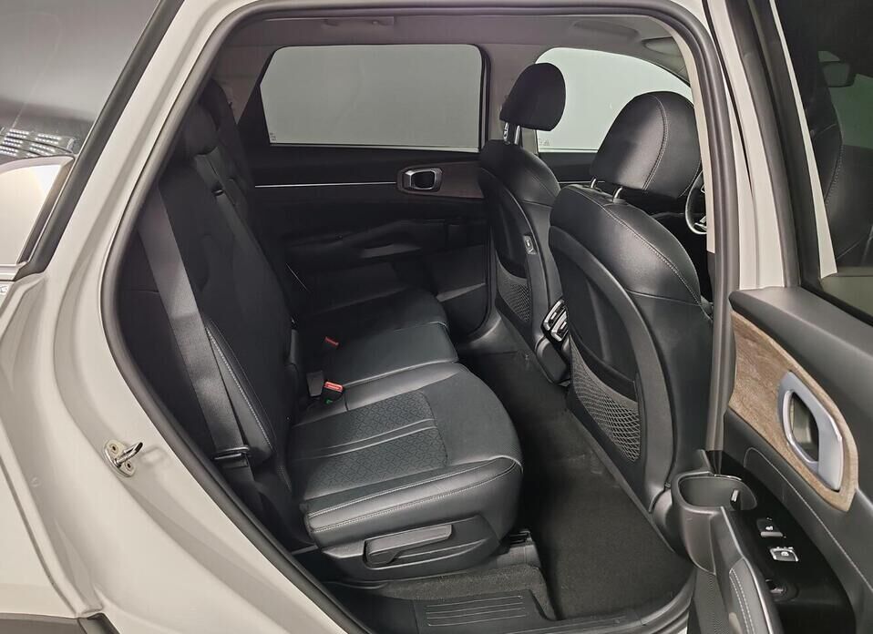 Kia Sorento 2.2d AMT (199 л.с.) 4WD