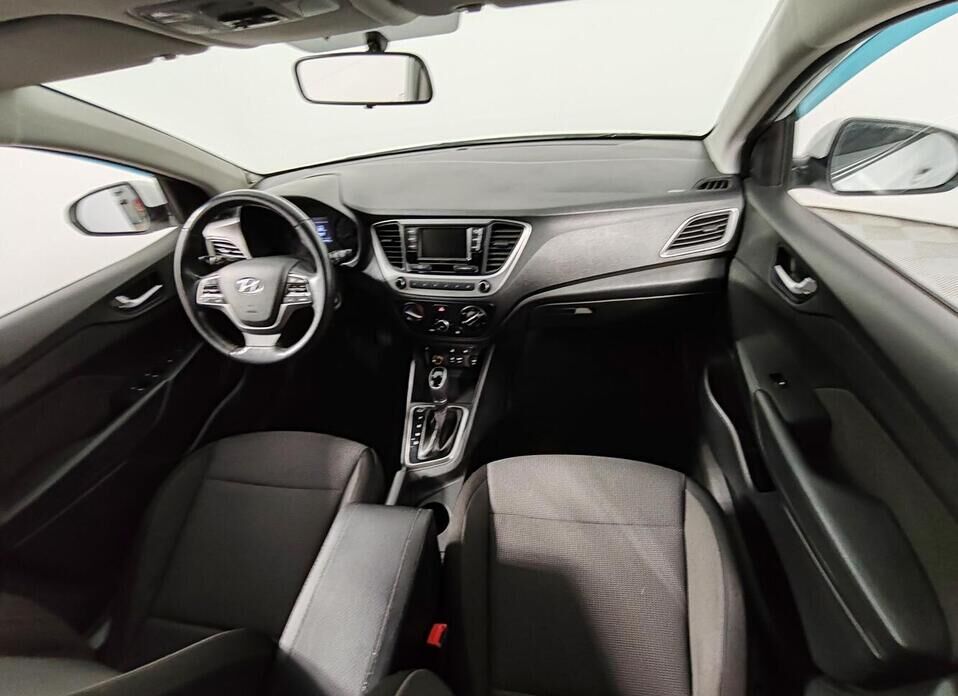 Hyundai Solaris, II 1.6 AT (123 л.с.)