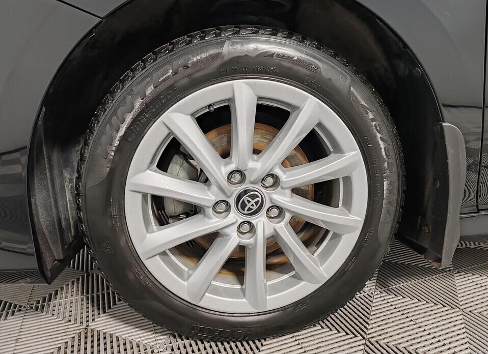 Toyota Camry, VIII (XV70) Рестайлинг 2.0 CVT (150 л.с.)