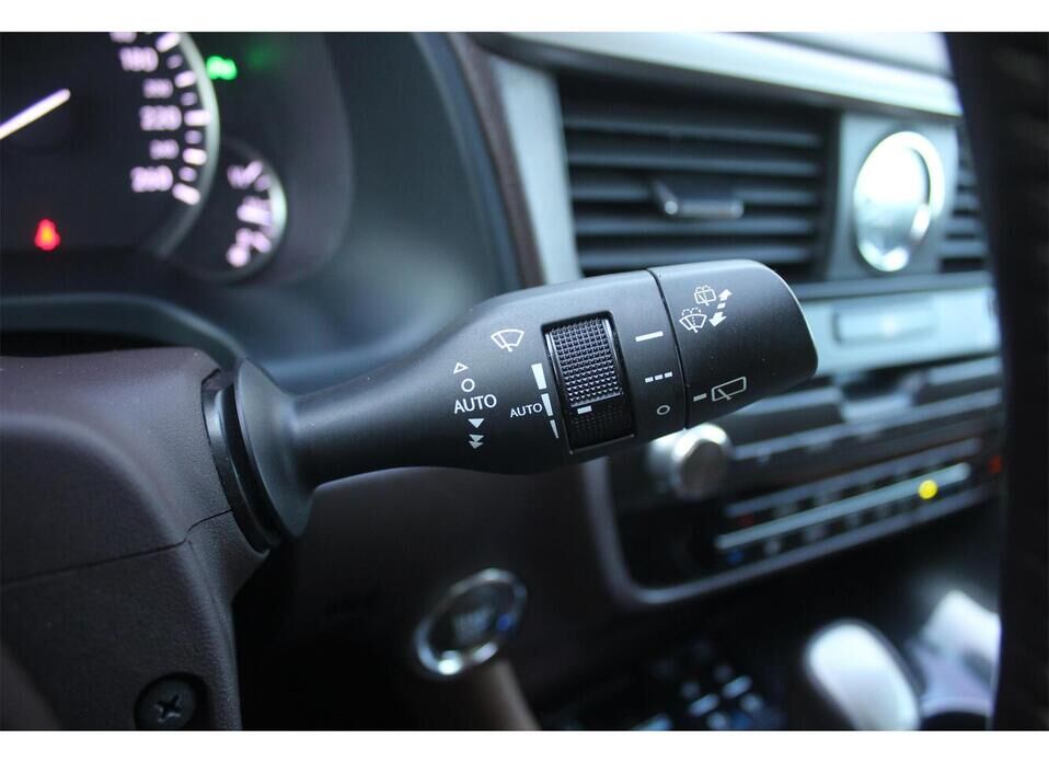 Lexus RX, IV 300 2.0 AT (238 л.с.) 4WD