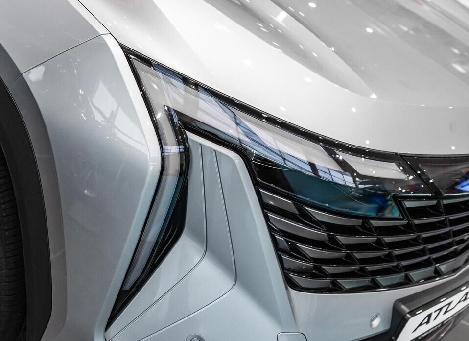 Geely Atlas, II 2.0 AT (200 л.с.) 4WD