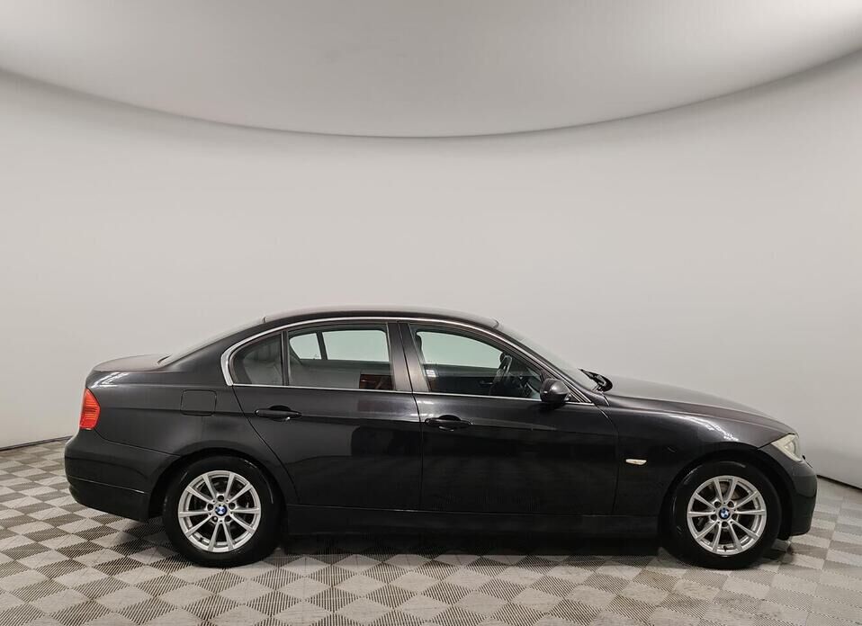 BMW 3 серии 325i 2.5 AT (218 л.с.)