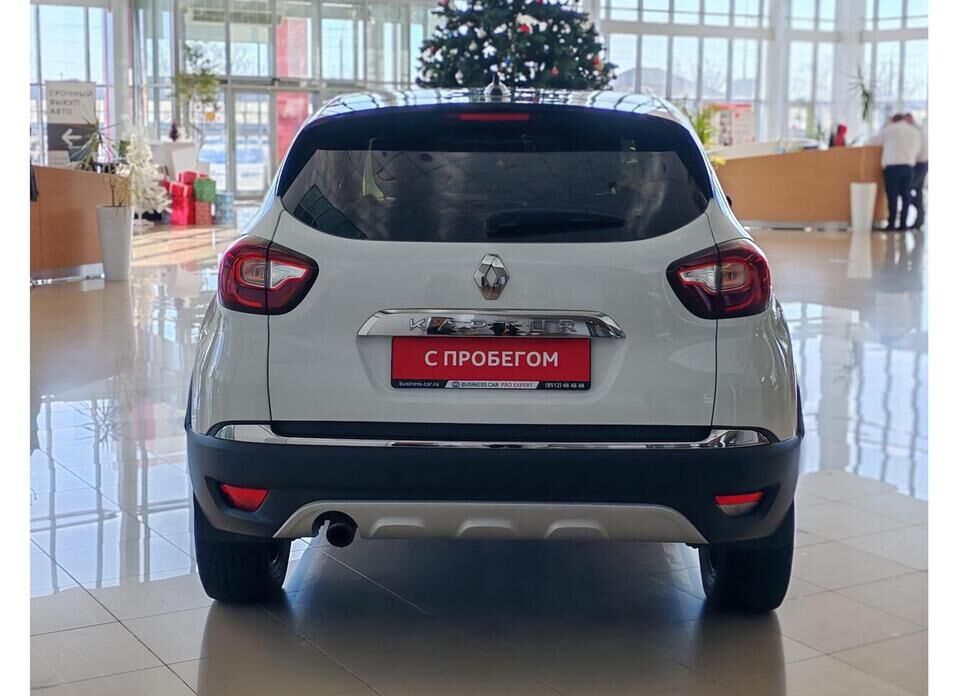 Renault Kaptur, I Рестайлинг 1.6 CVT (114 л.с.)
