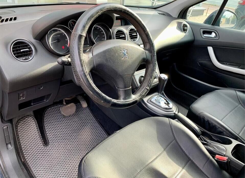 Peugeot 308 1.6 AT (120 л.с.)
