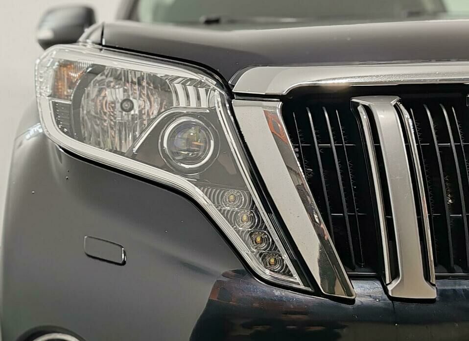 Toyota Land Cruiser Prado 2.8d AT (177 л.с.) 4WD