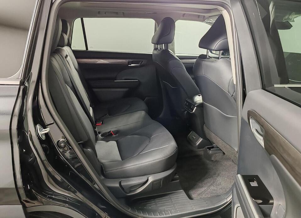 Toyota Highlander, IV (U70) 2.0 AT (248 л.с.) 4WD