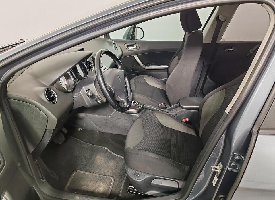 Peugeot 308, I 1.6 AT (120 л.с.)