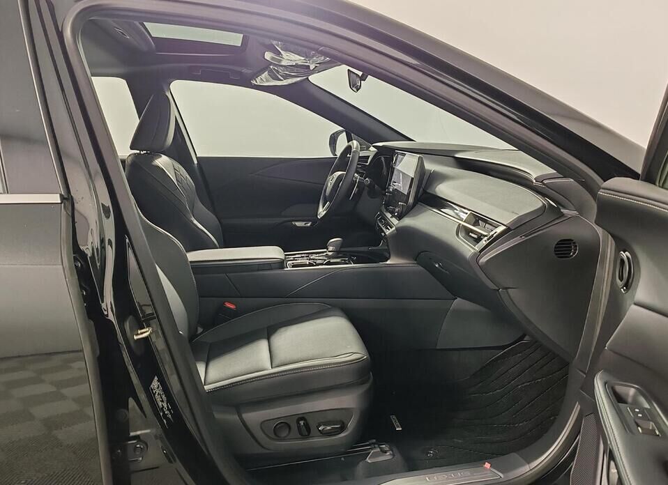 Lexus RX, V 300 2.0 AT (248 л.с.) 4WD