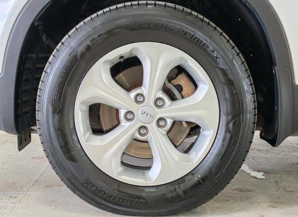 Kia Sorento 2.2d AT (197 л.с.) 4WD