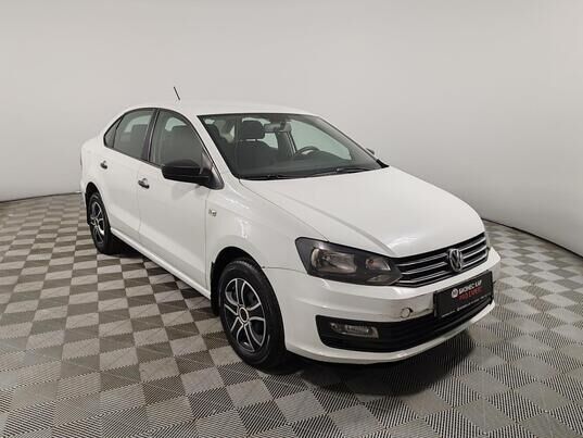 Volkswagen Polo, 2016 г., 259 271 км