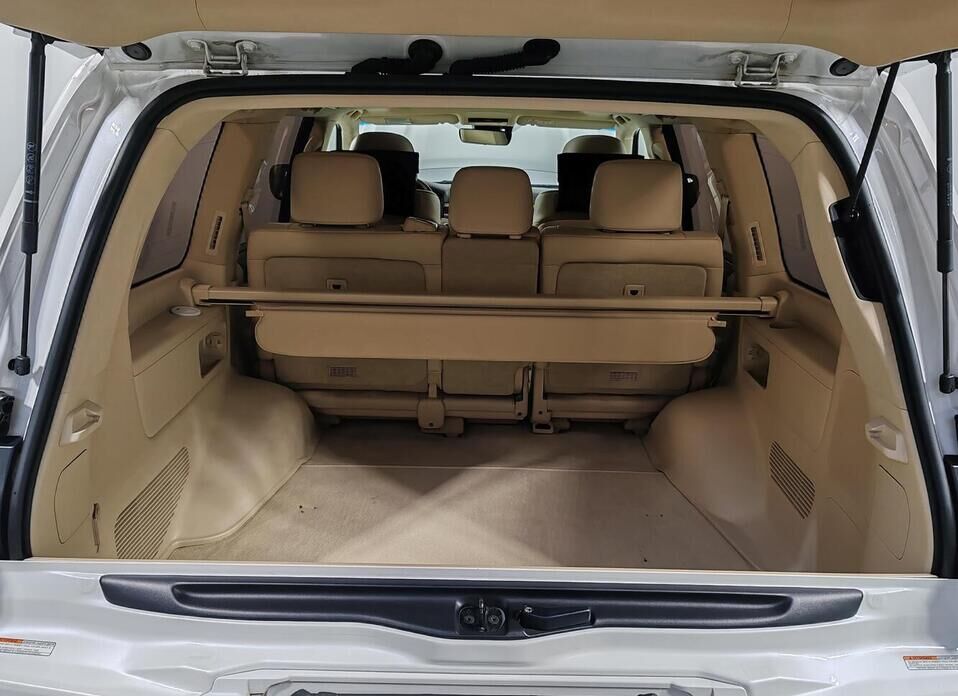 Lexus LX, III Рестайлинг 2 570 5.7 AT (367 л.с.) 4WD