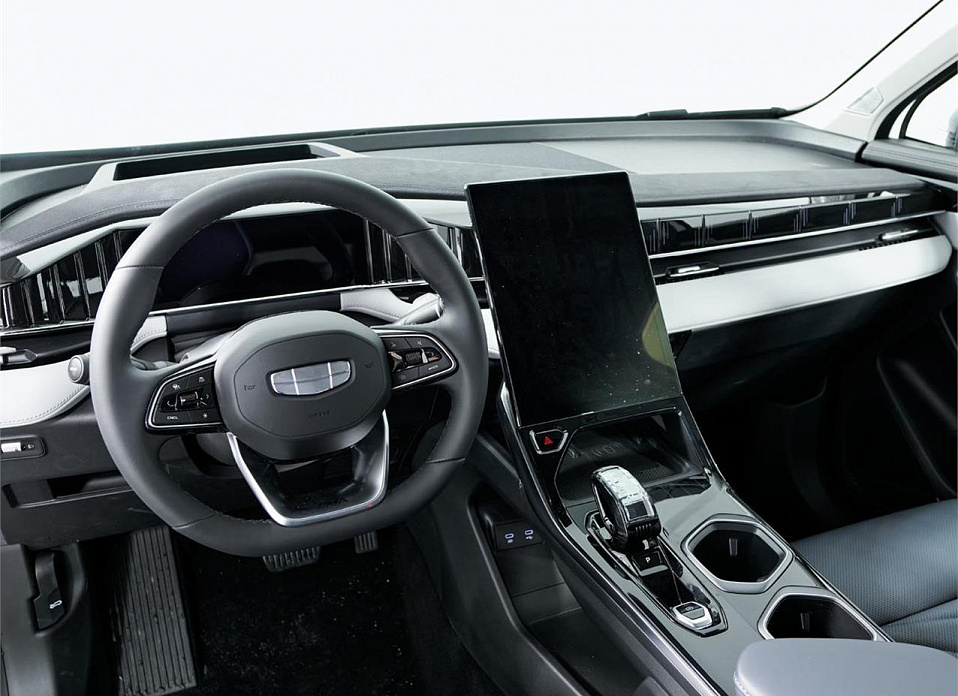 Geely Atlas, II 2.0 AMT (200 л.с.)