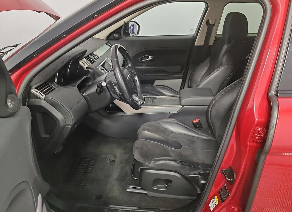 Land Rover Range Rover Evoque 9-speed 2.2d AT (150 л.с.) 4WD