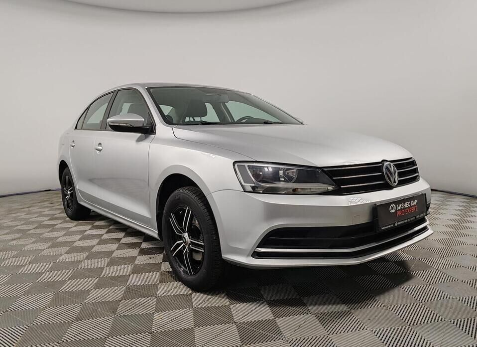 Volkswagen Jetta 1.6 AT (110 л.с.)