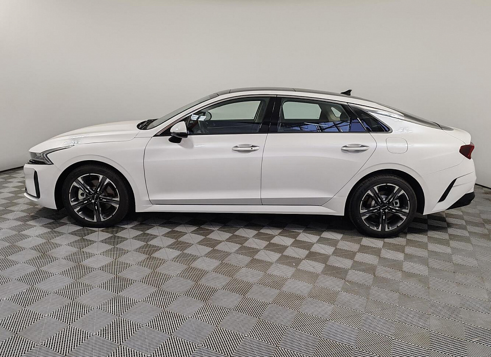 Kia K5, III 2.0 AT (240 л.с.)