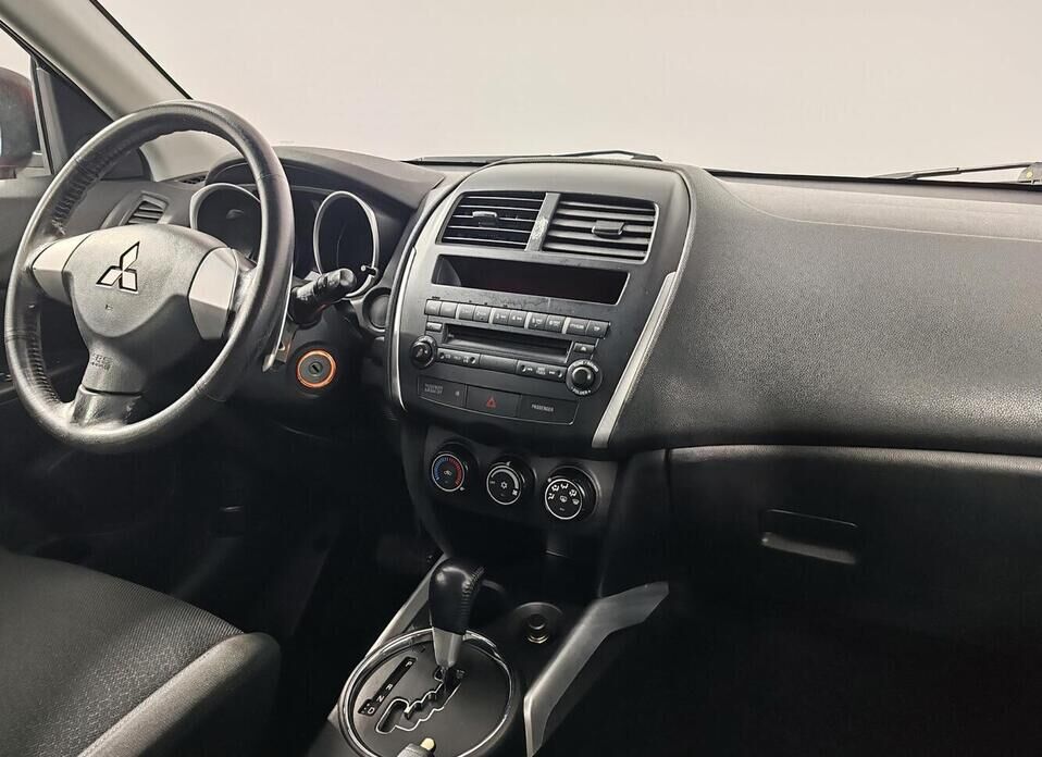 Mitsubishi ASX, I 1.8 CVT (140 л.с.)