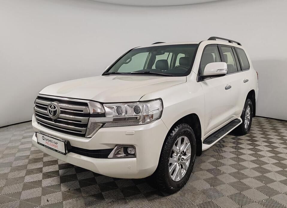 Toyota Land Cruiser, 200 Series Рестайлинг 2 4.5d AT (249 л.с.) 4WD