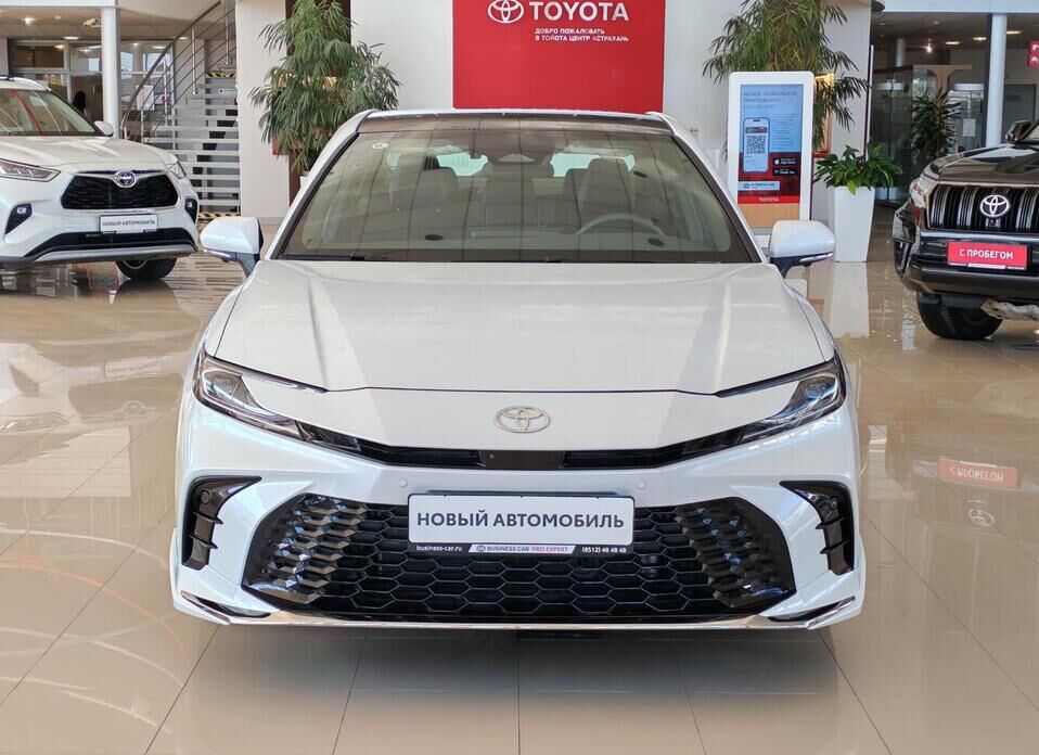 Toyota Camry, IX (XV80) China Market 2.0hyb CVT (197 л.с.)