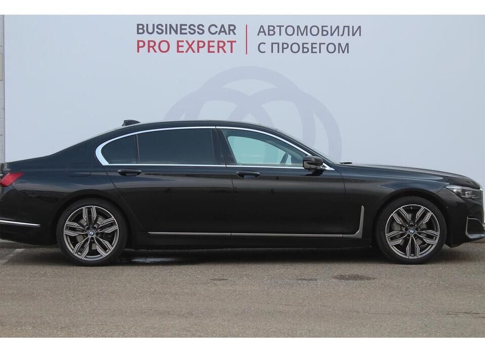 BMW 7 серии 730Ld xDrive 3.0d AT (249 л.с.) 4WD