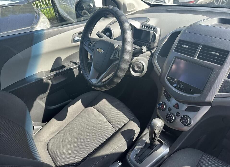 Chevrolet Aveo 1.6 AT (115 л.с.)