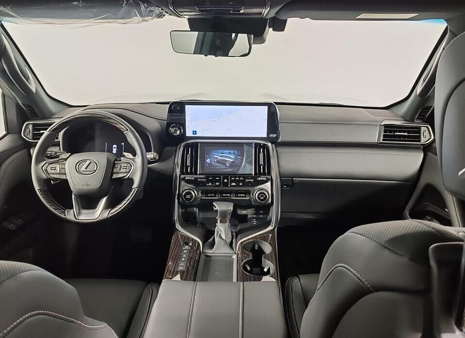 Lexus LX, IV 600 3.5 AT (415 л.с.) 4WD