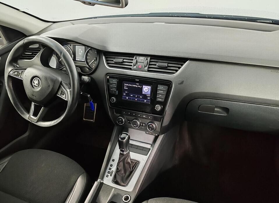 Skoda Octavia 1.4 AMT (140 л.с.)