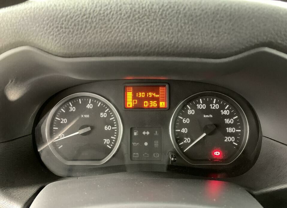 Nissan Terrano 2.0 AT (135 л.с.)